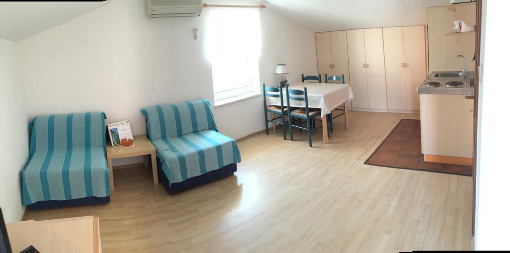 Apartments Tatjana Pag Dış mekan fotoğraf