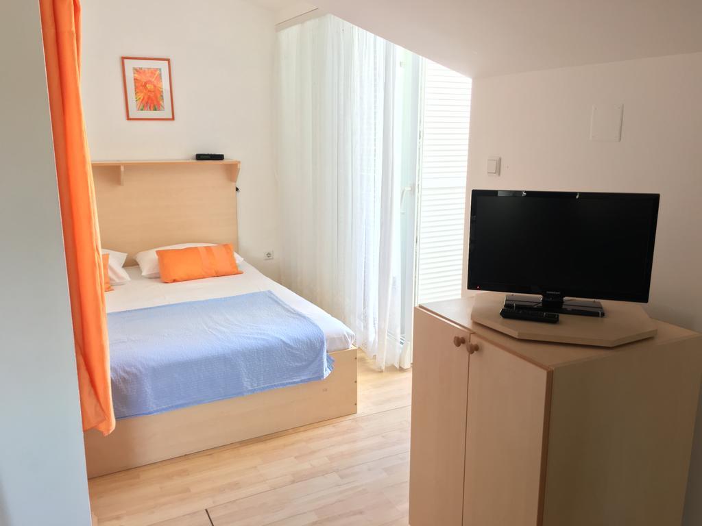Apartments Tatjana Pag Dış mekan fotoğraf